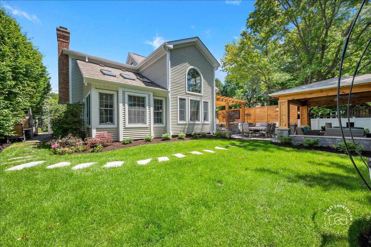 26W373 Churchill Road
