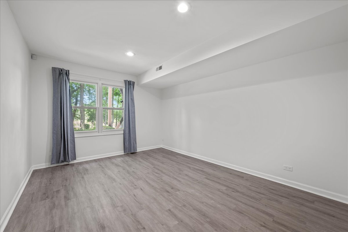 530 River Front Circle Unit: 606