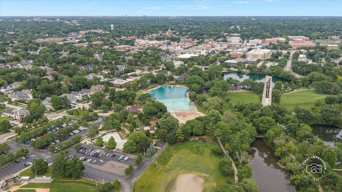 530 River Front Circle Unit: 606