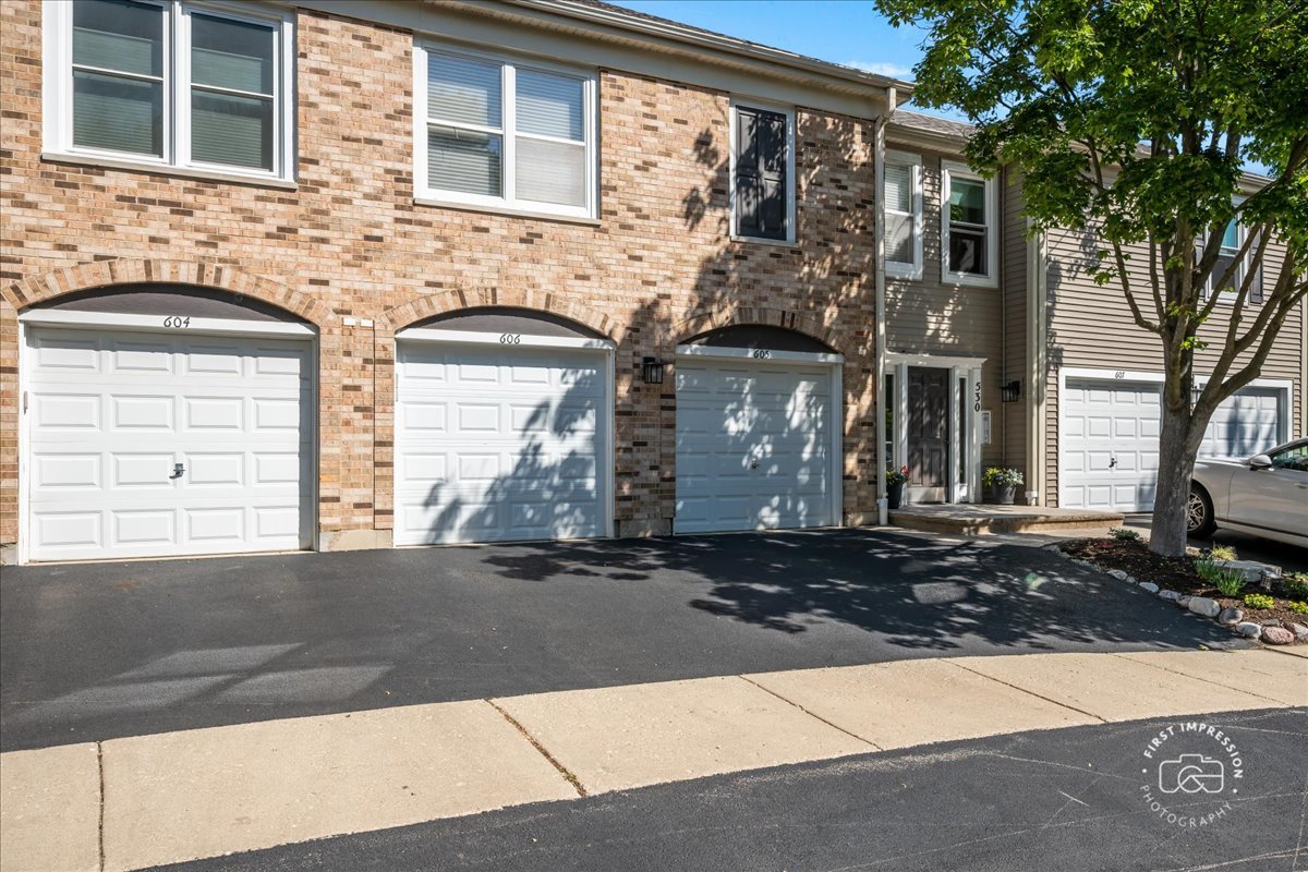 530 River Front Circle Unit: 606