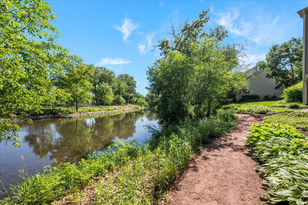 530 River Front Circle Unit: 606