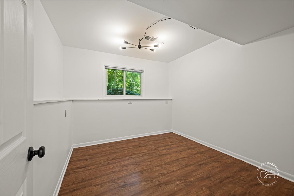 1009 Douglas Avenue