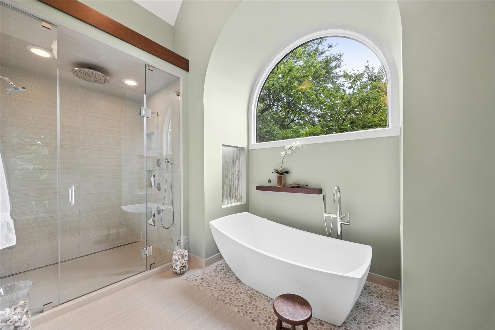 1208 Fox Trail Court