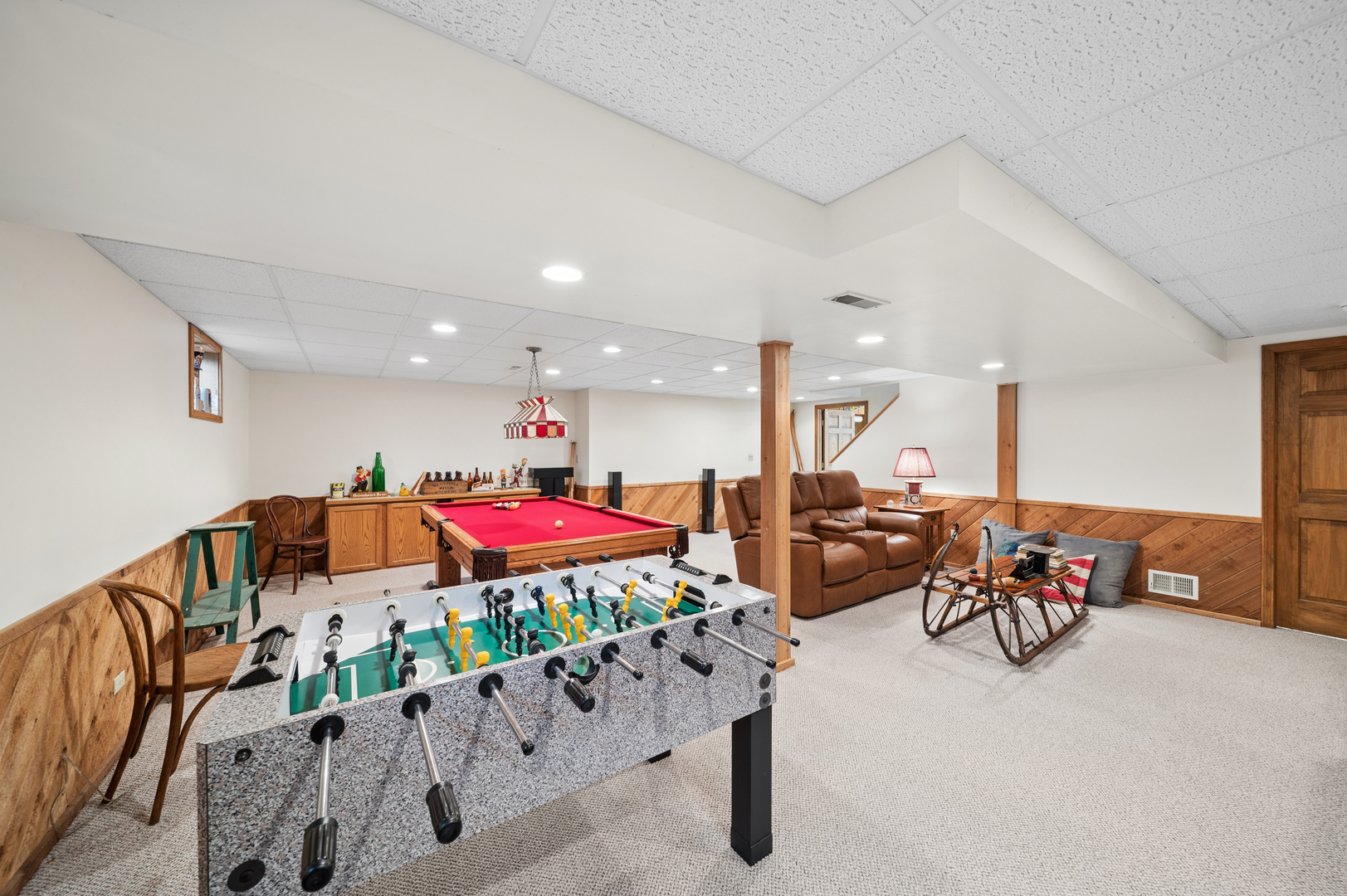 808 Lyndhurst Court
