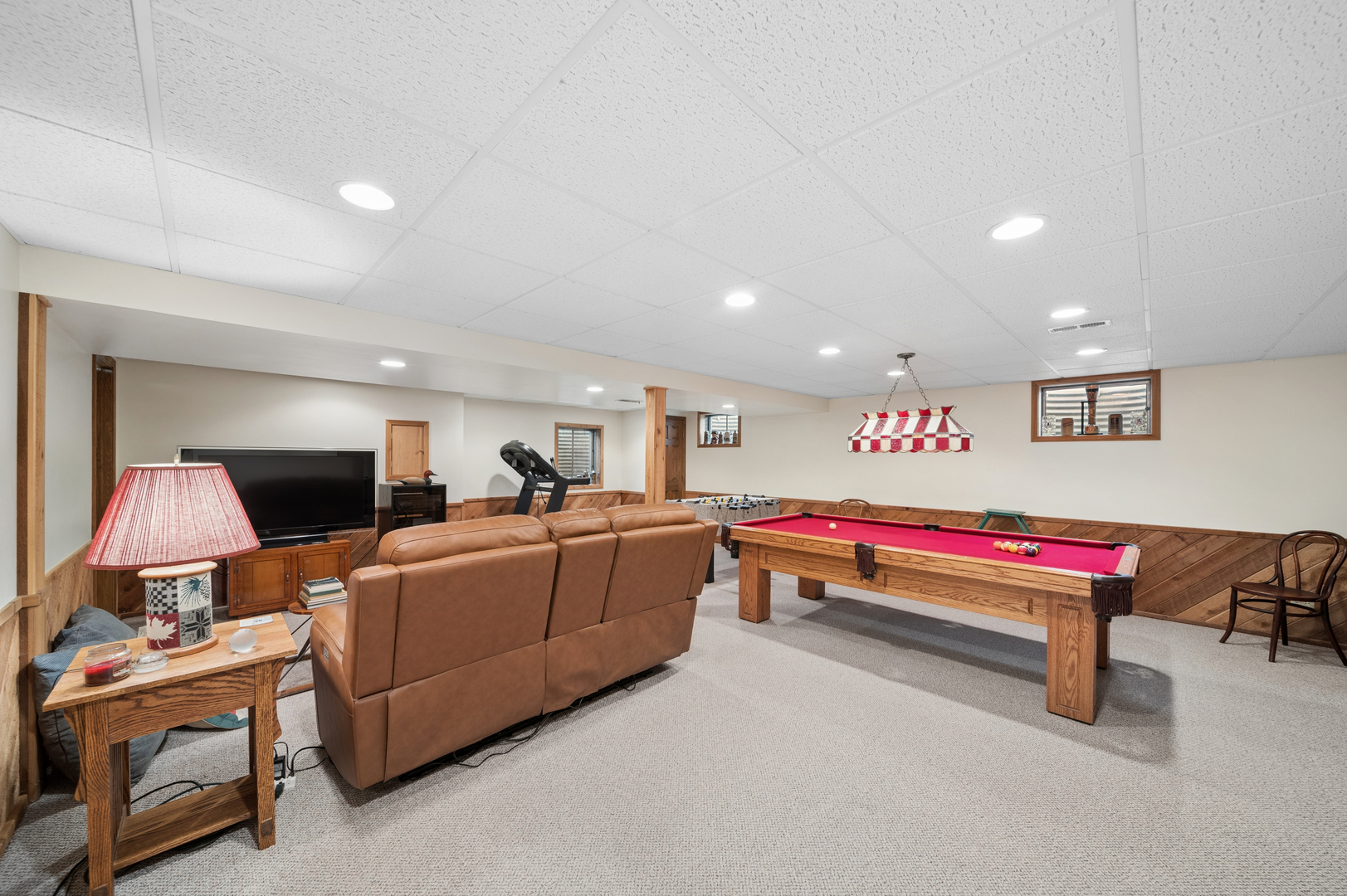 808 Lyndhurst Court