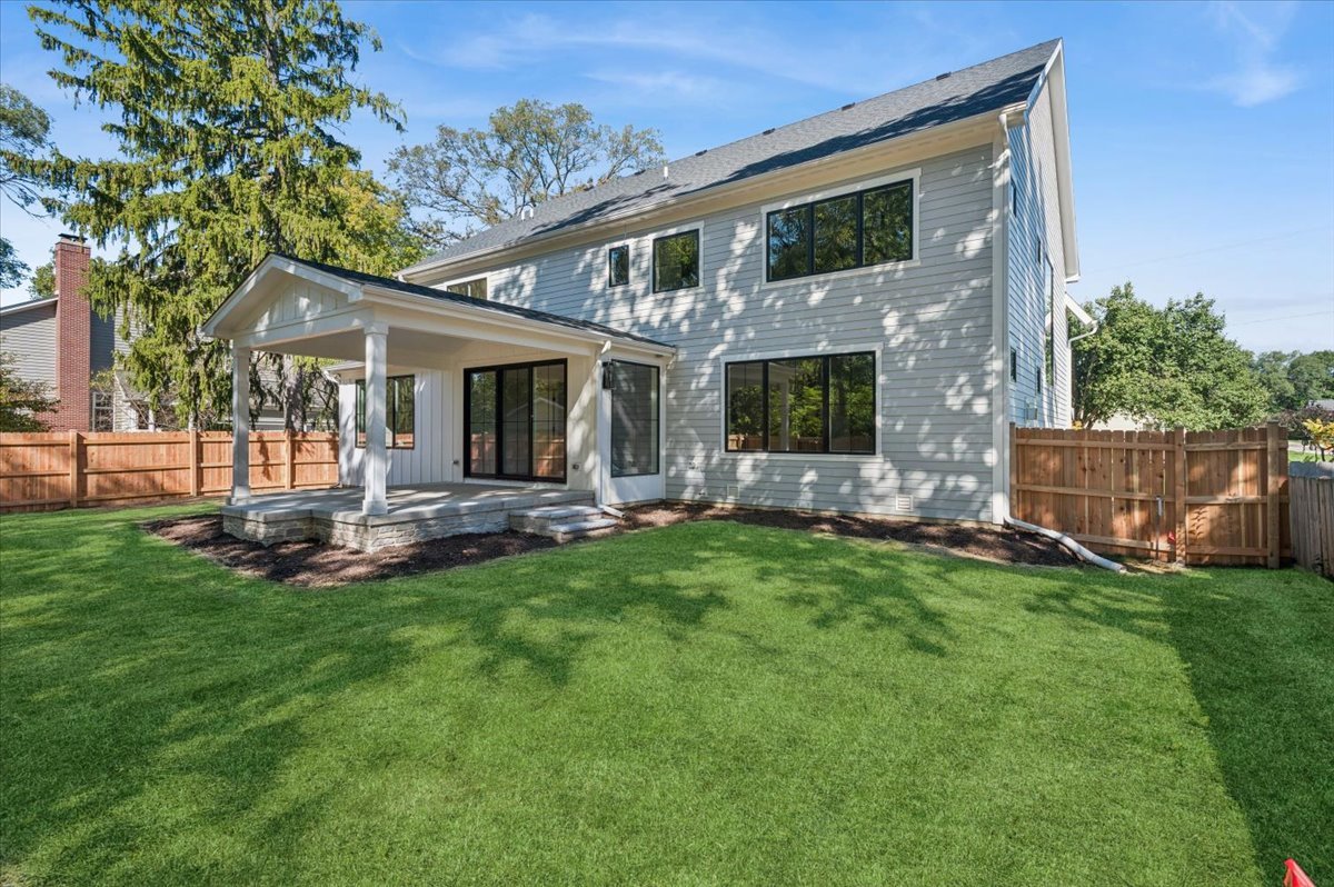 6 W Bauer Road