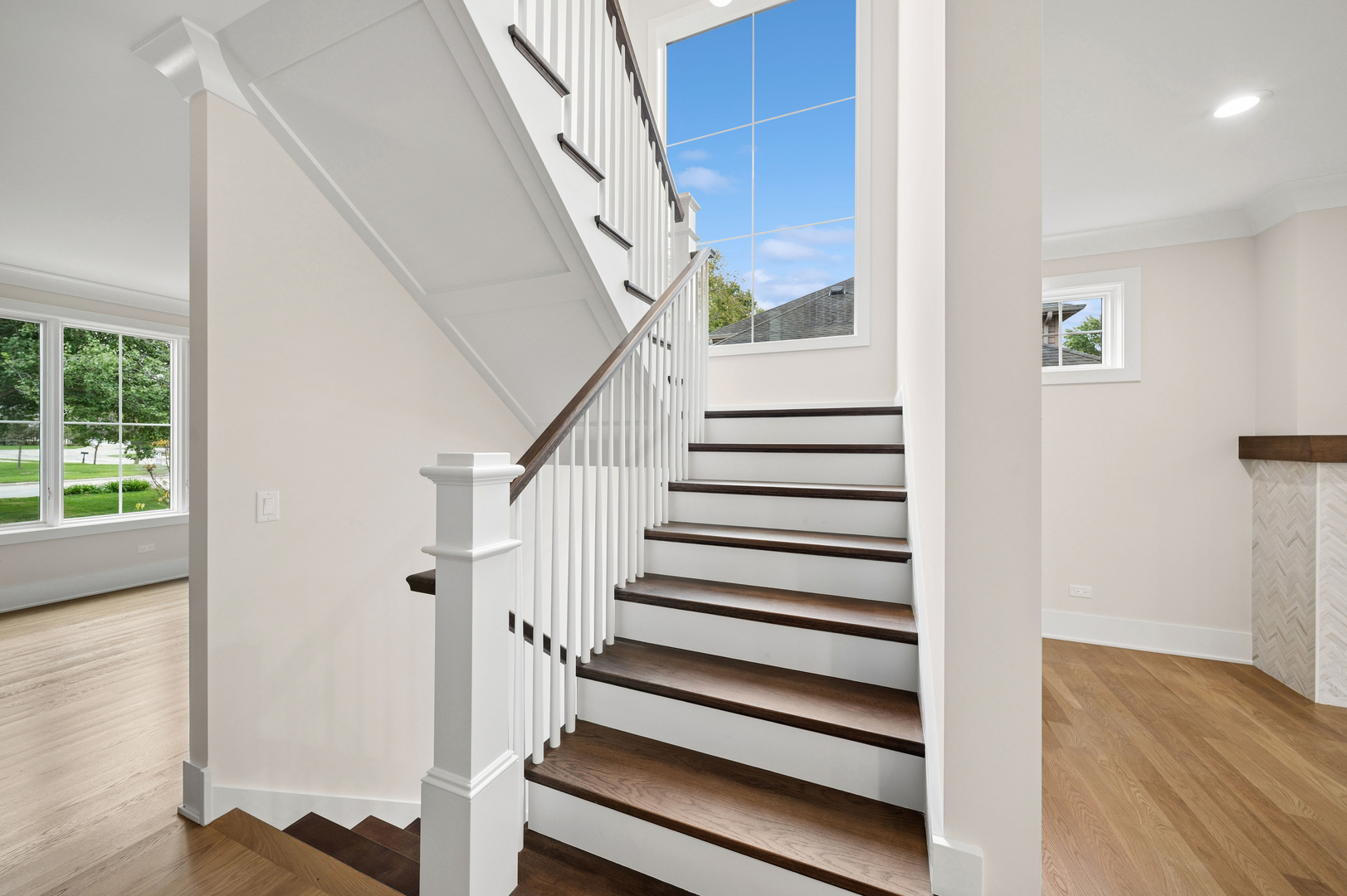 6 W Bauer Road
