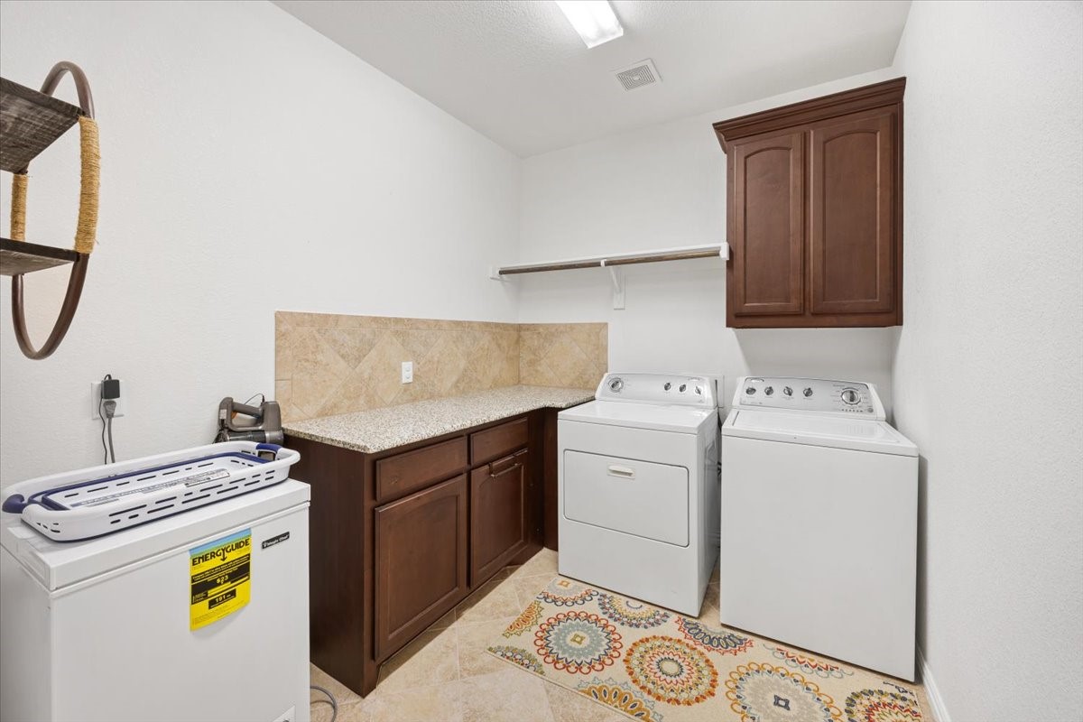 8450 Old Springtown Road