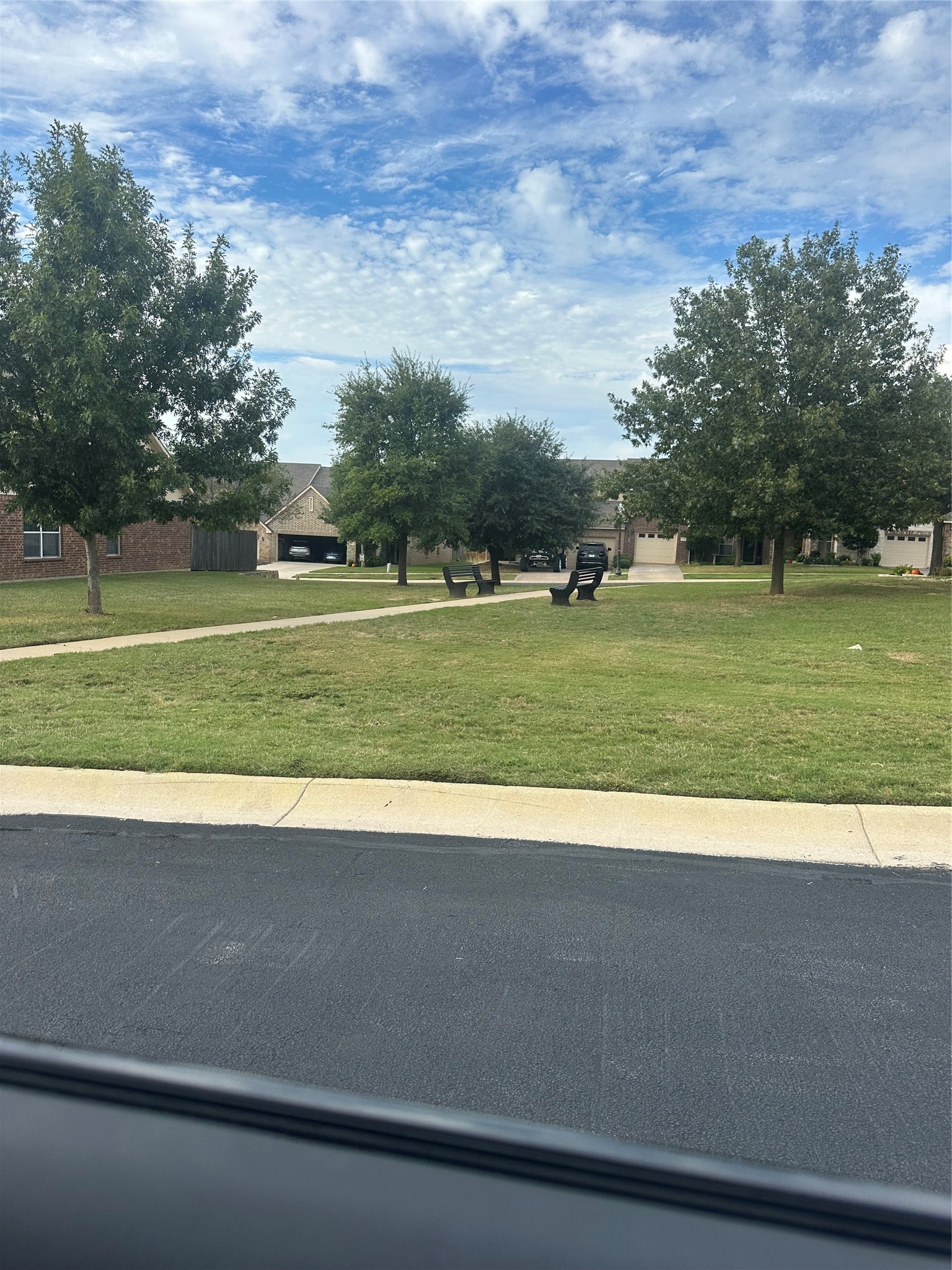 380 Greathouse Village