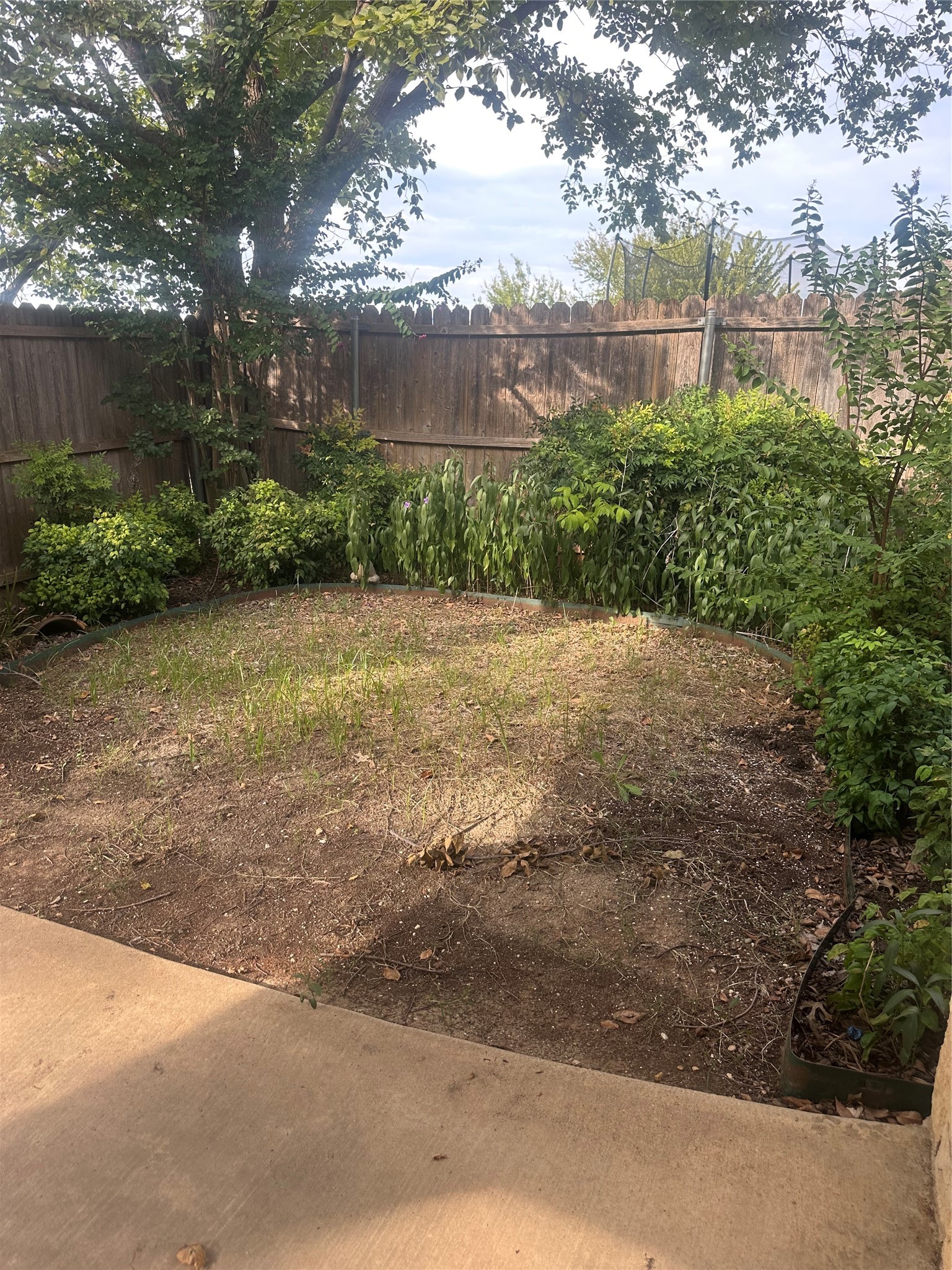 380 Greathouse Village