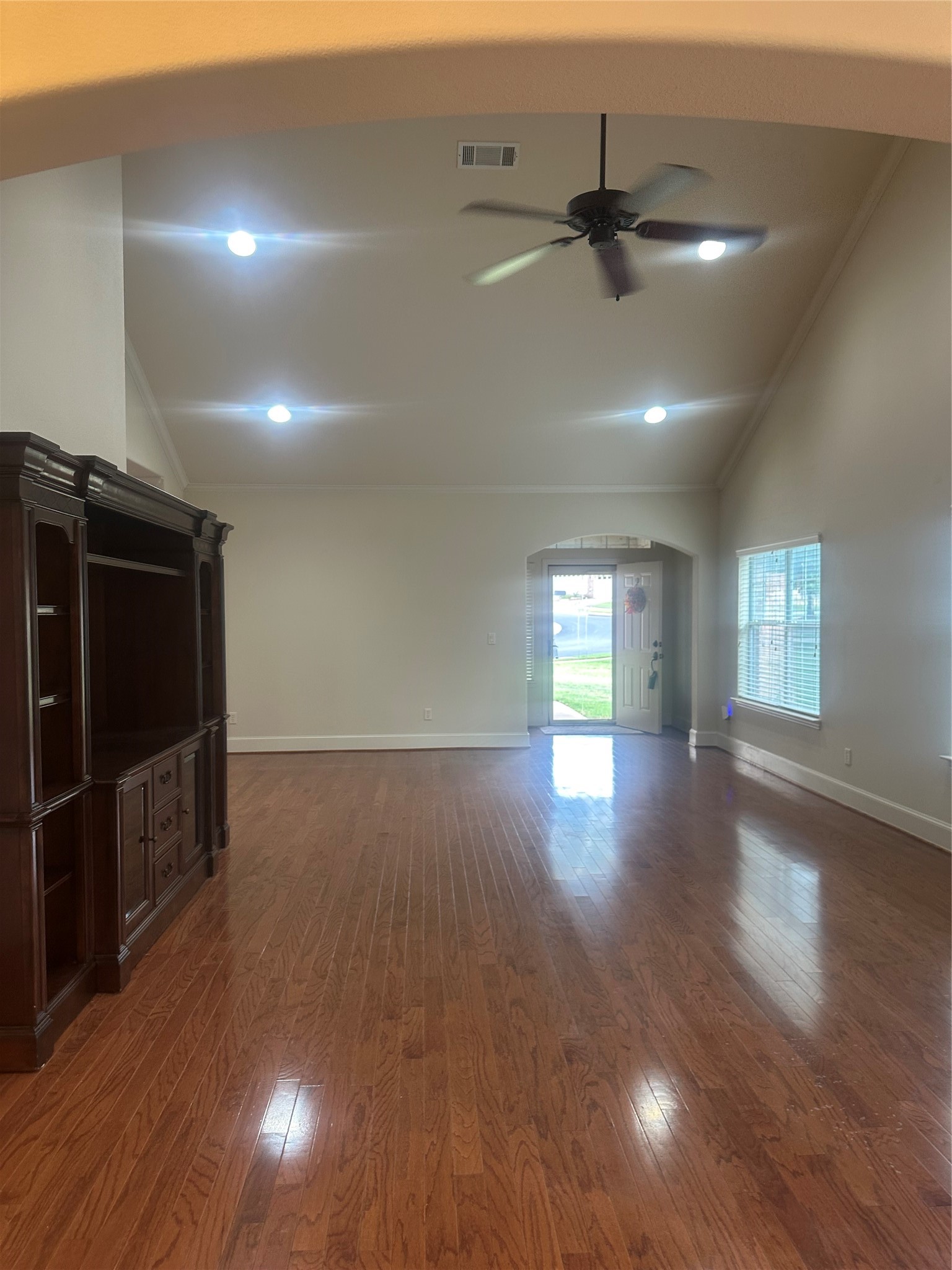 380 Greathouse Village