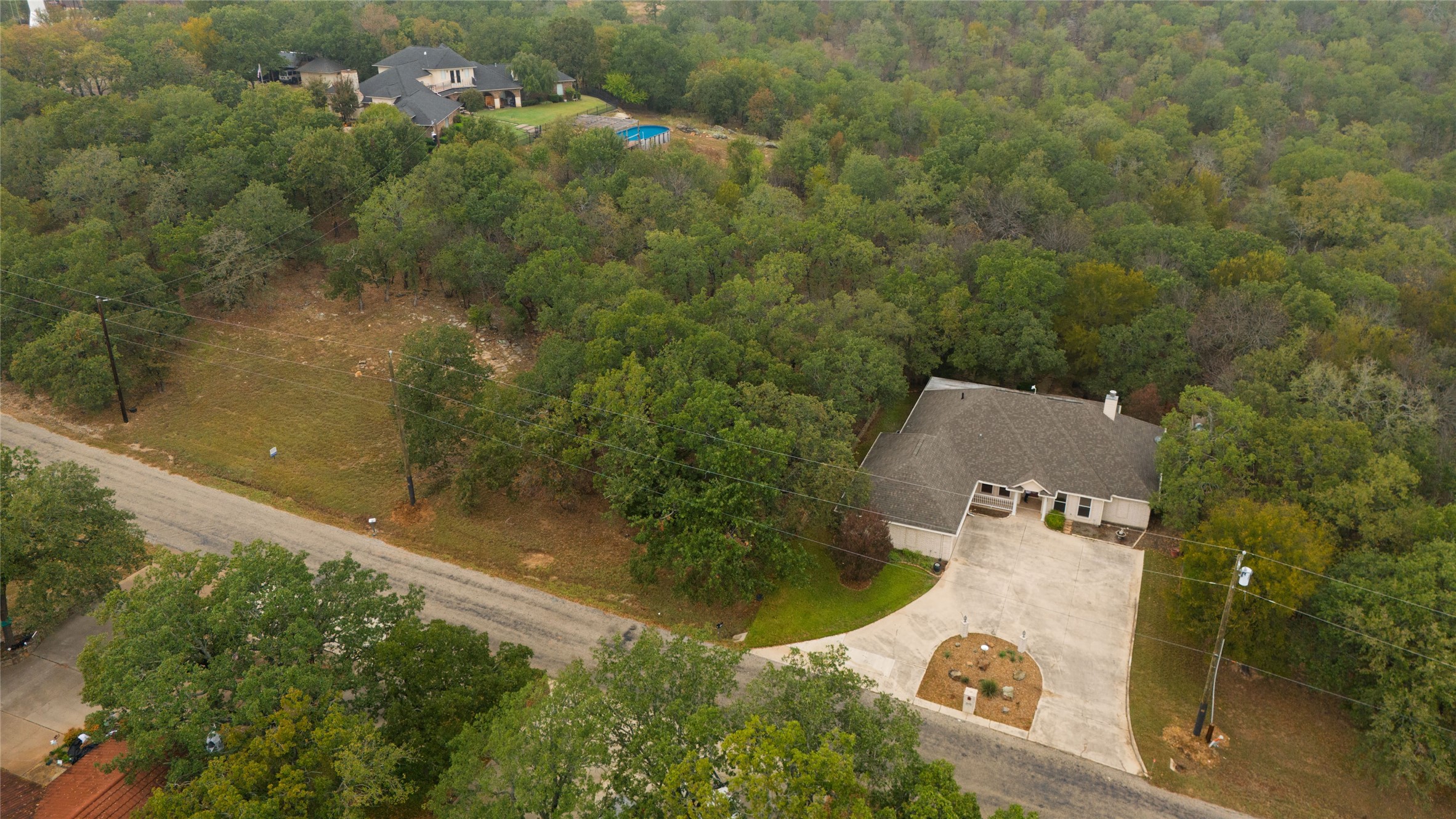 604 Runaway Bay Drive