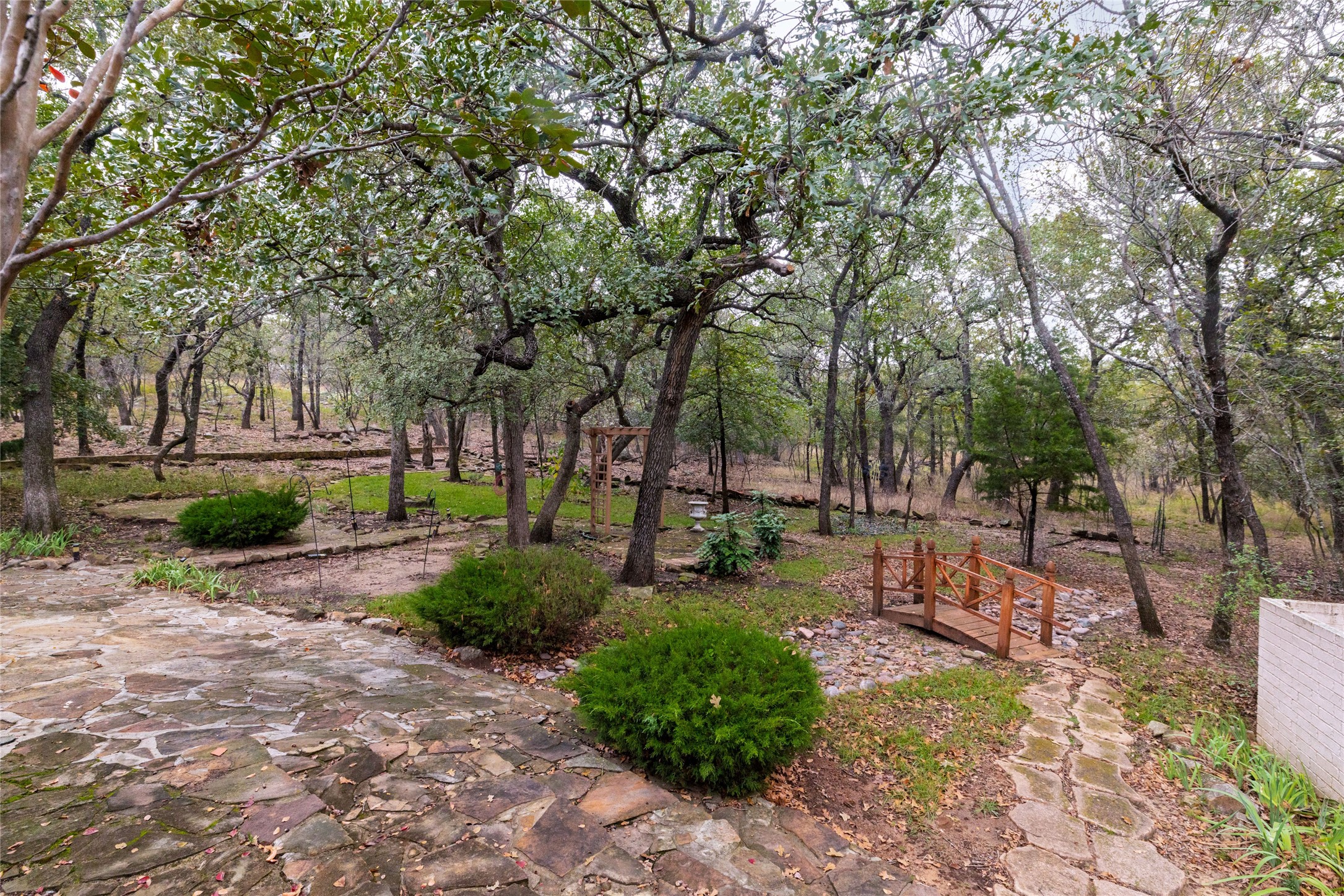 604 Runaway Bay Drive