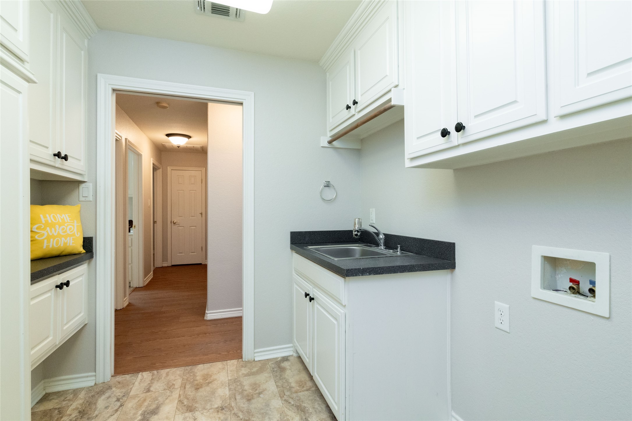 604 Runaway Bay Drive