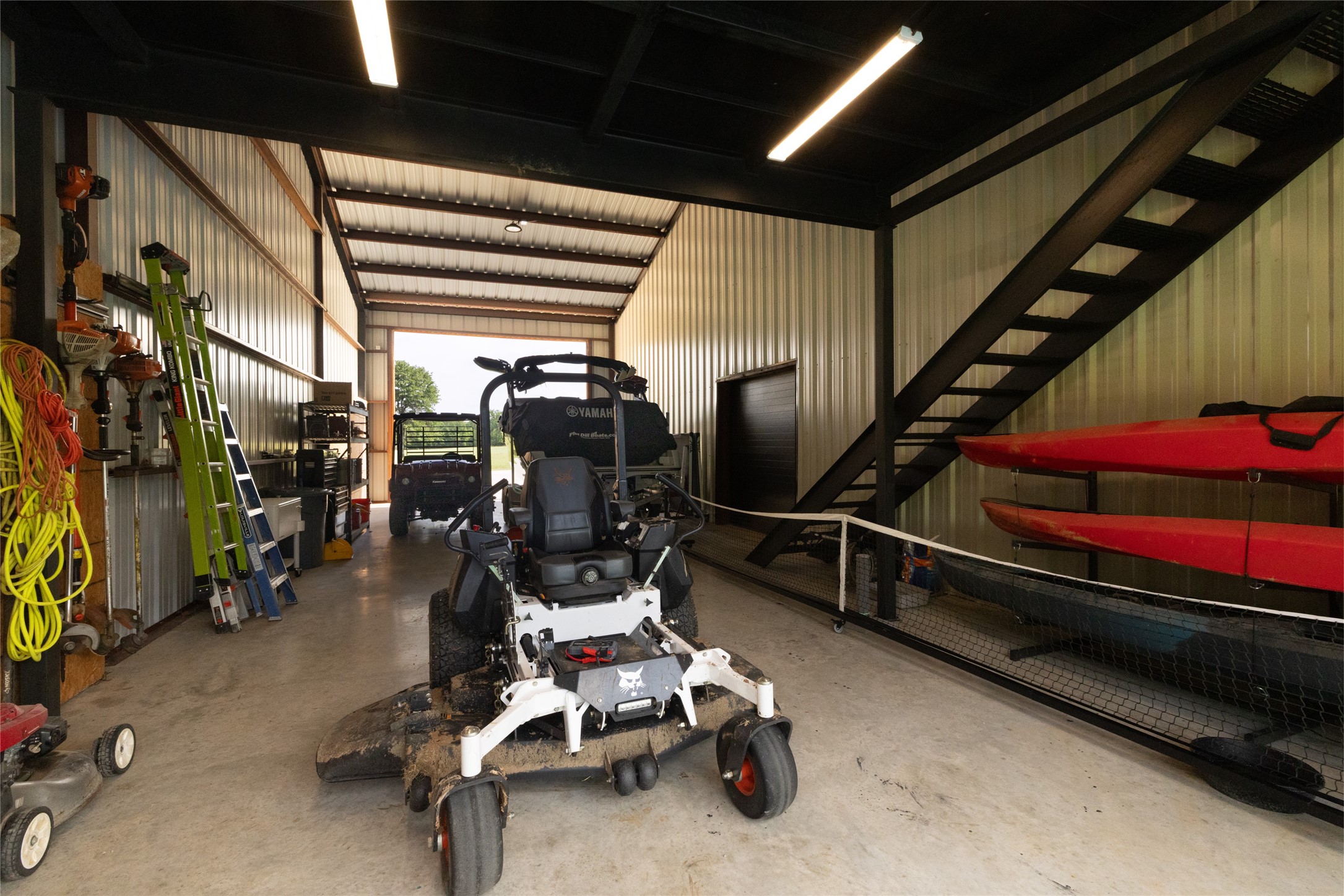 1100 county Road 1785