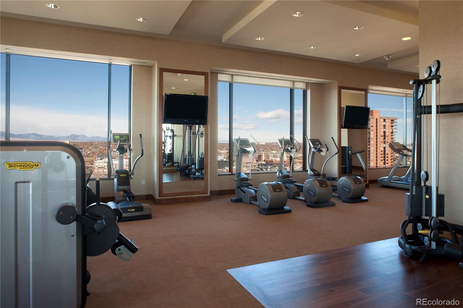 1133 14th Street Unit: 2710