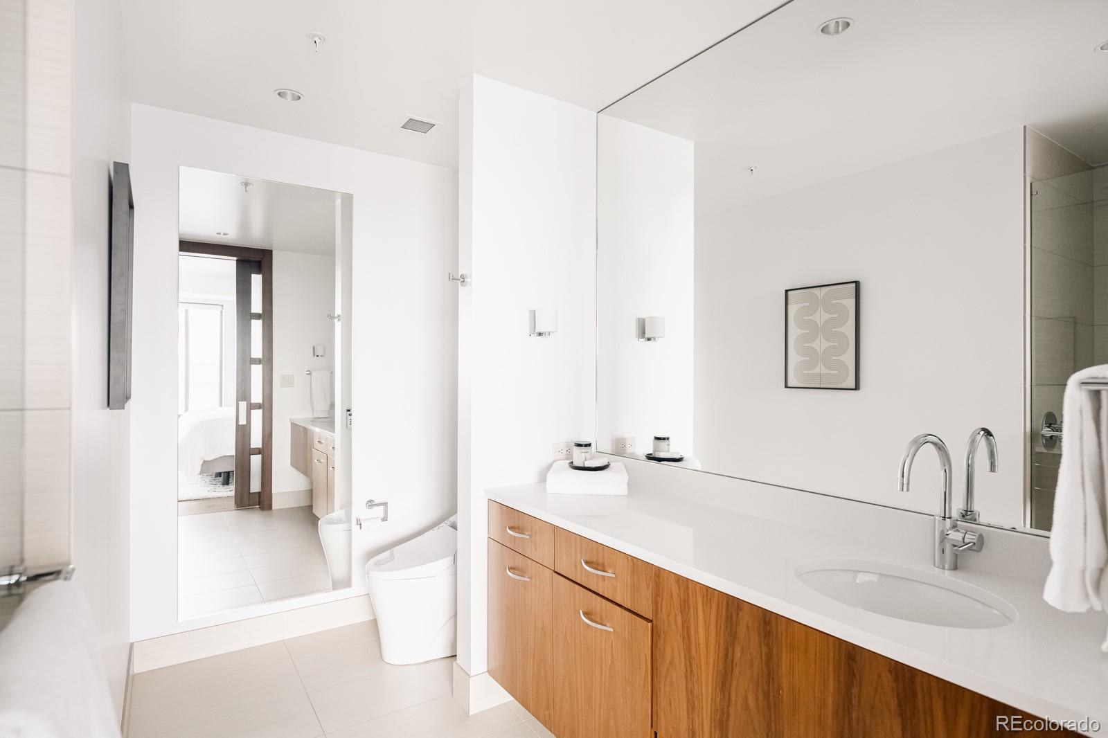 1133 14th Street Unit: 2710