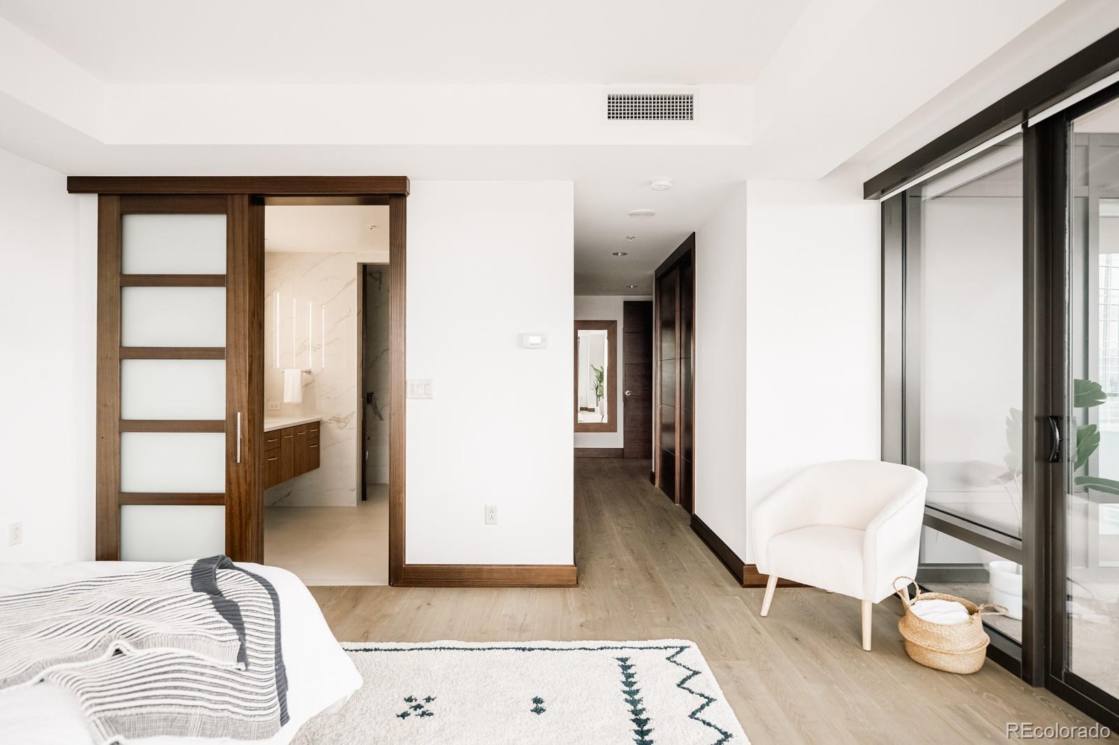 1133 14th Street Unit: 2710