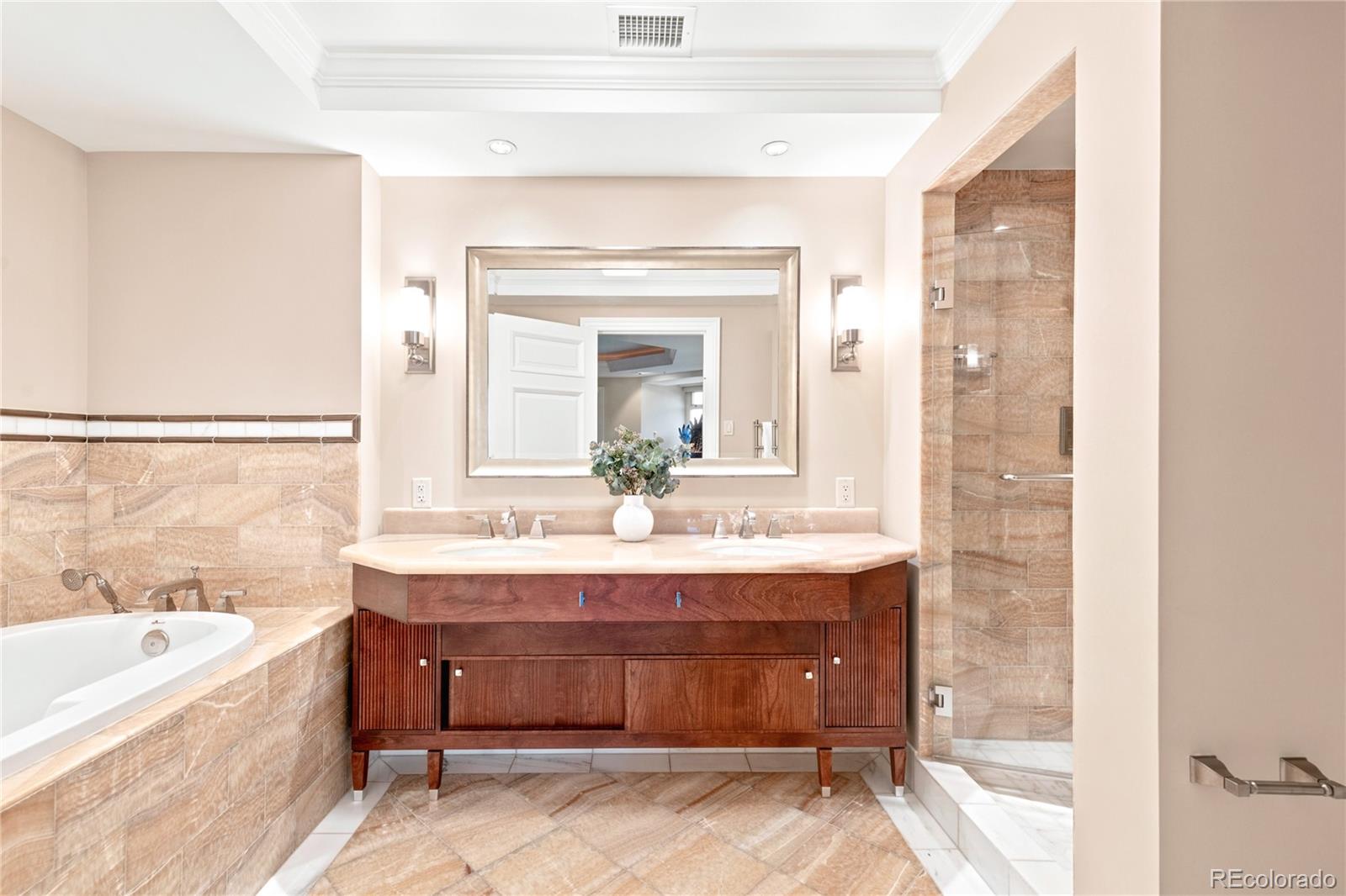 1891 Curtis Street Unit: 1620