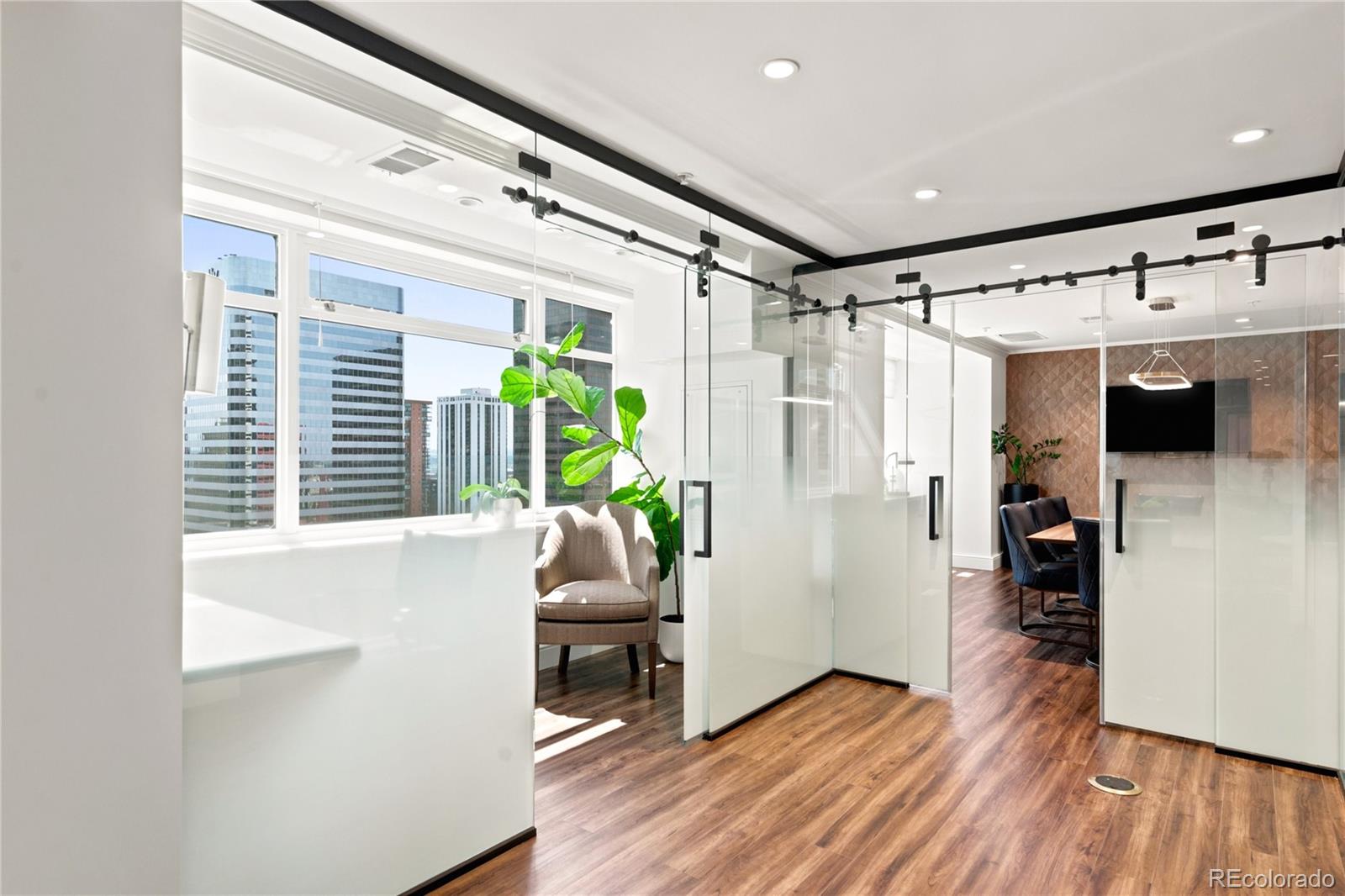 1891 Curtis Street Unit: 1620