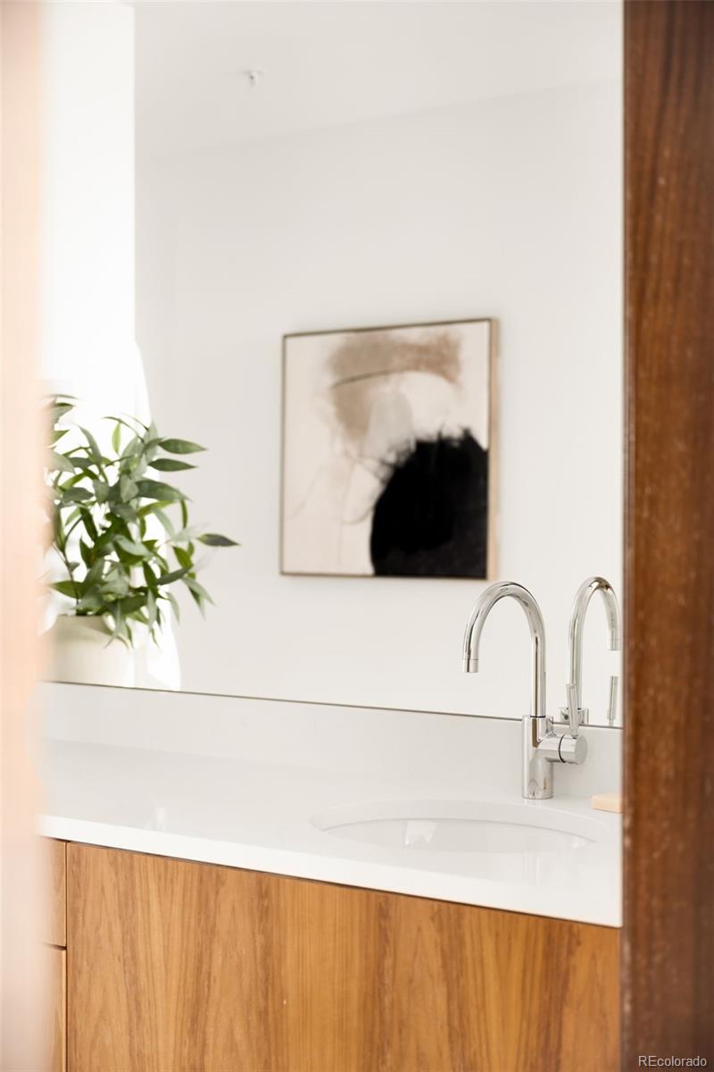 1133 14th Street Unit: 2710