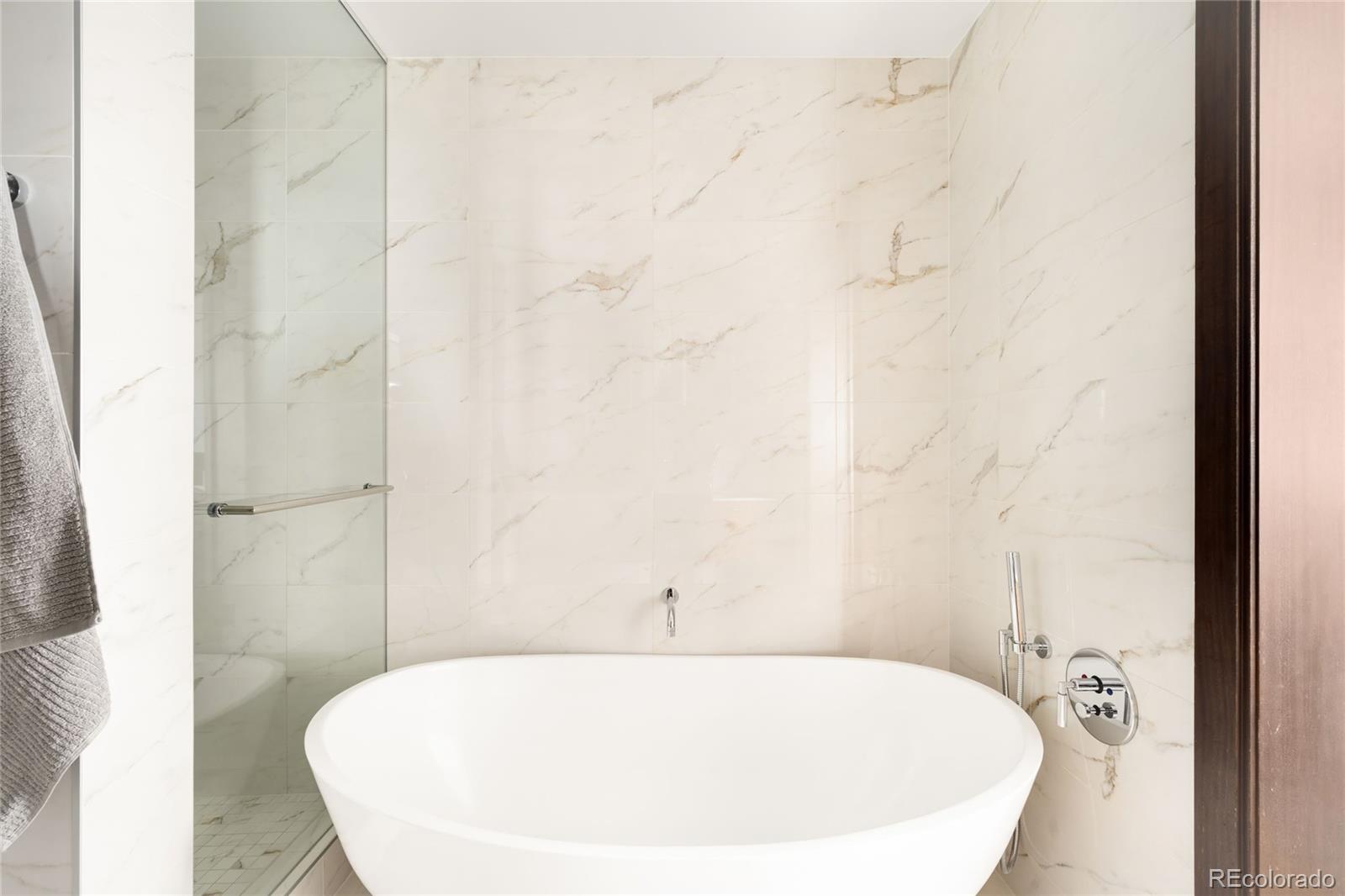 1133 14th Street Unit: 2710