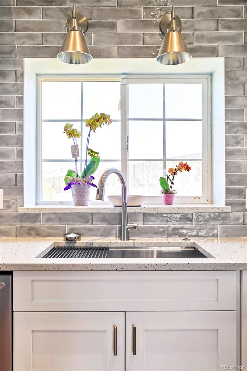 19789 Strasburg Court