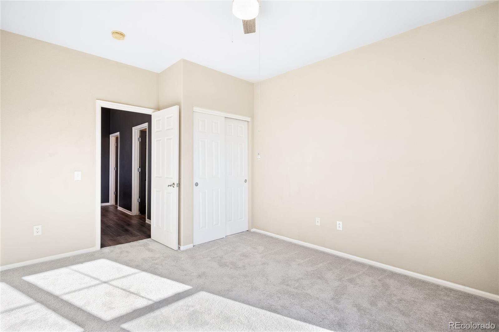 2240 S Vaughn Way Unit: 201