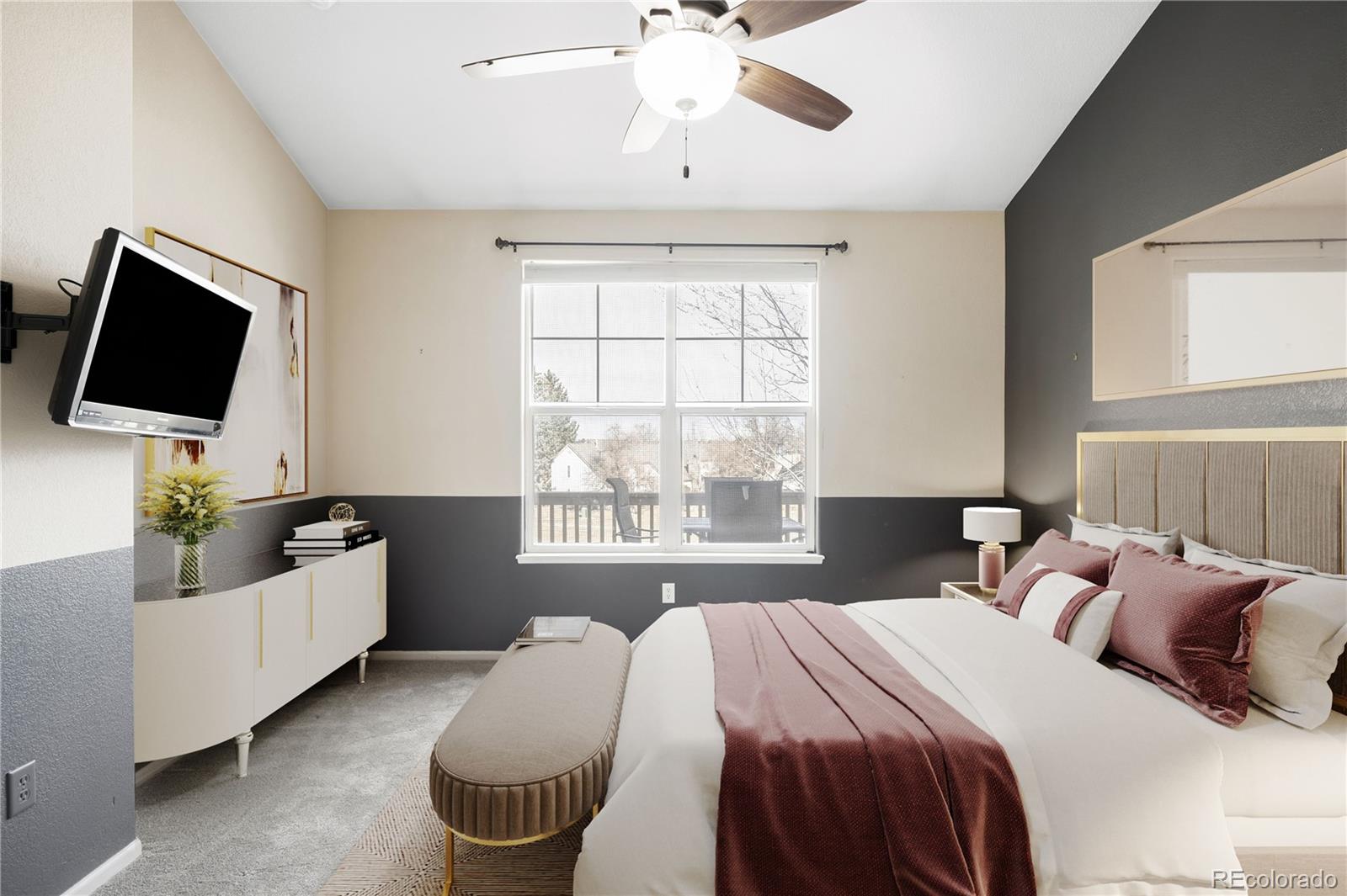 2240 S Vaughn Way Unit: 201