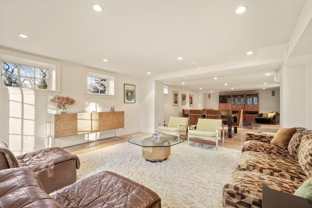 111 Livingston Road