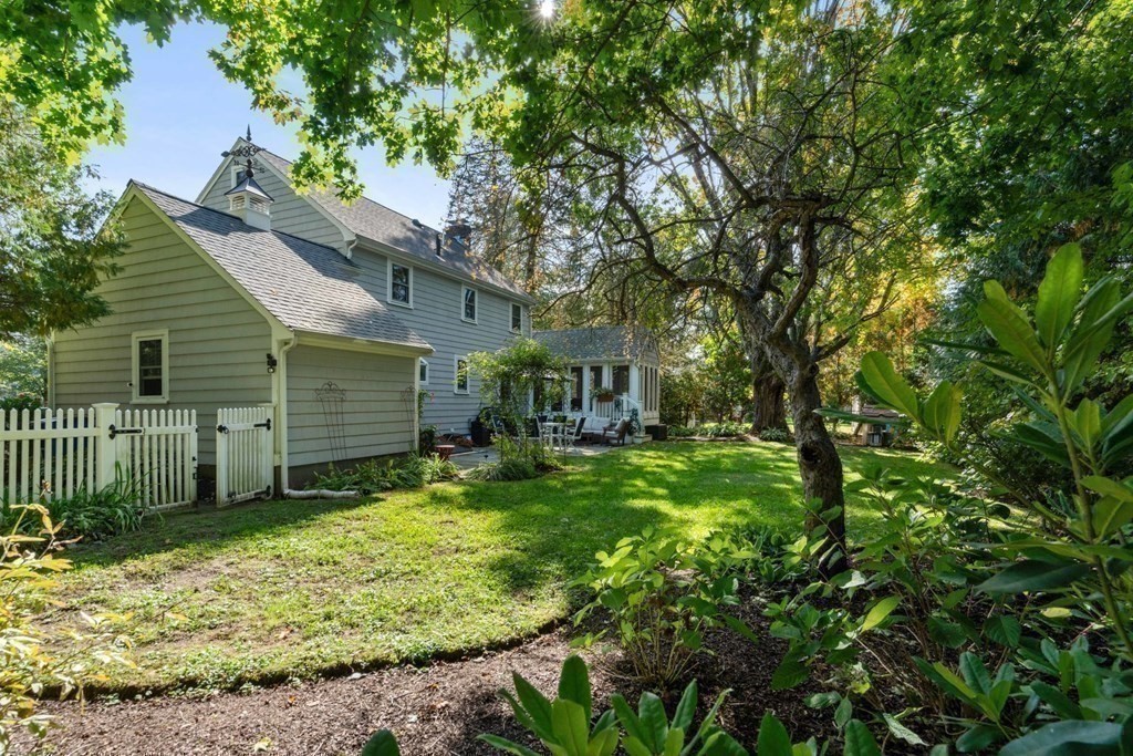 432 Weston Road