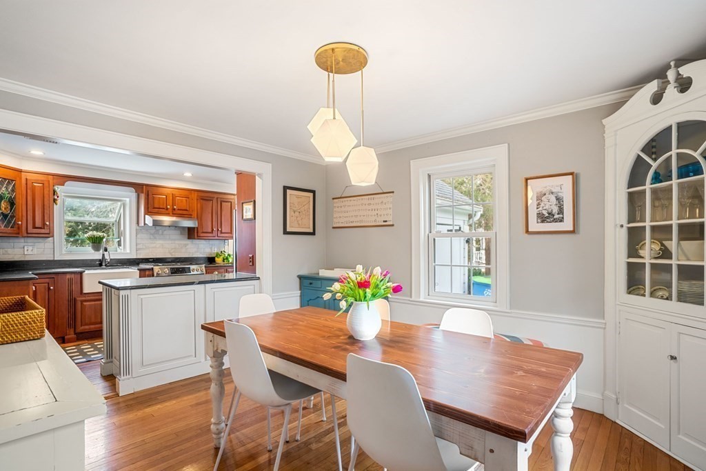 432 Weston Road