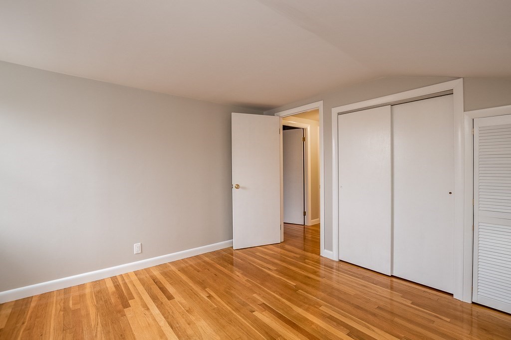 75 Mckinley Avenue
