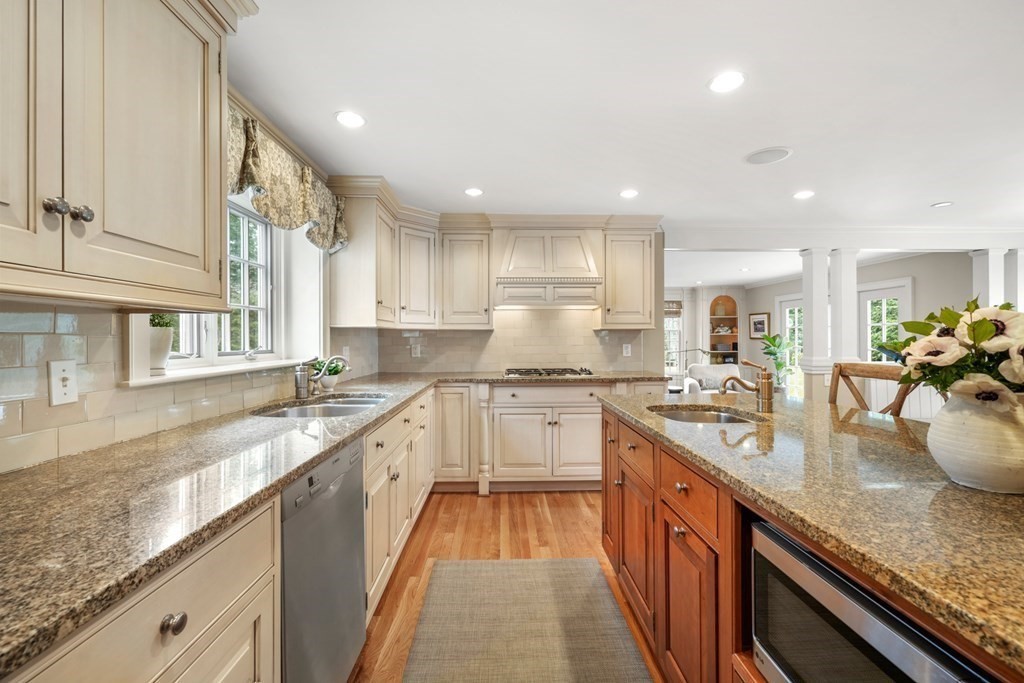77 Audubon Road