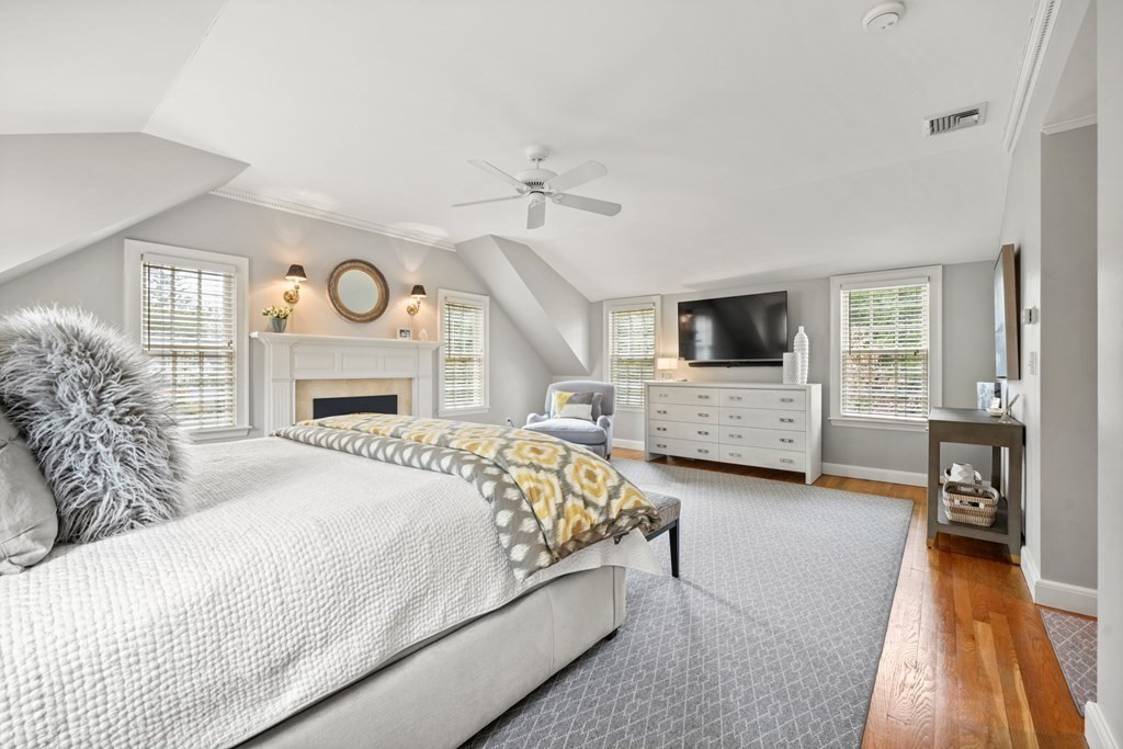 77 Audubon Road