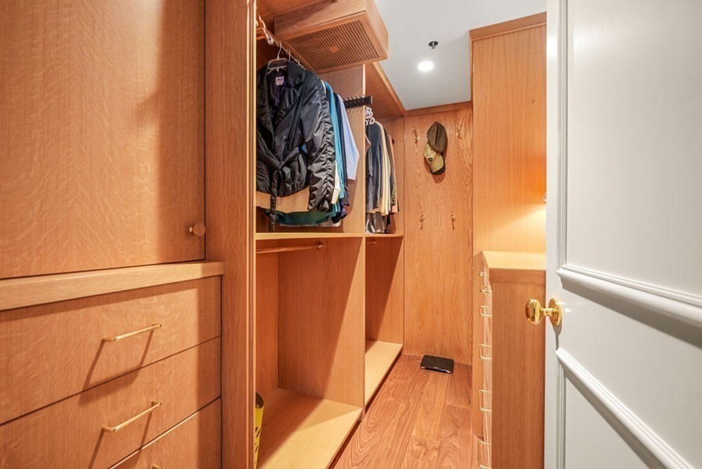 220 Boylston Street # 1108
