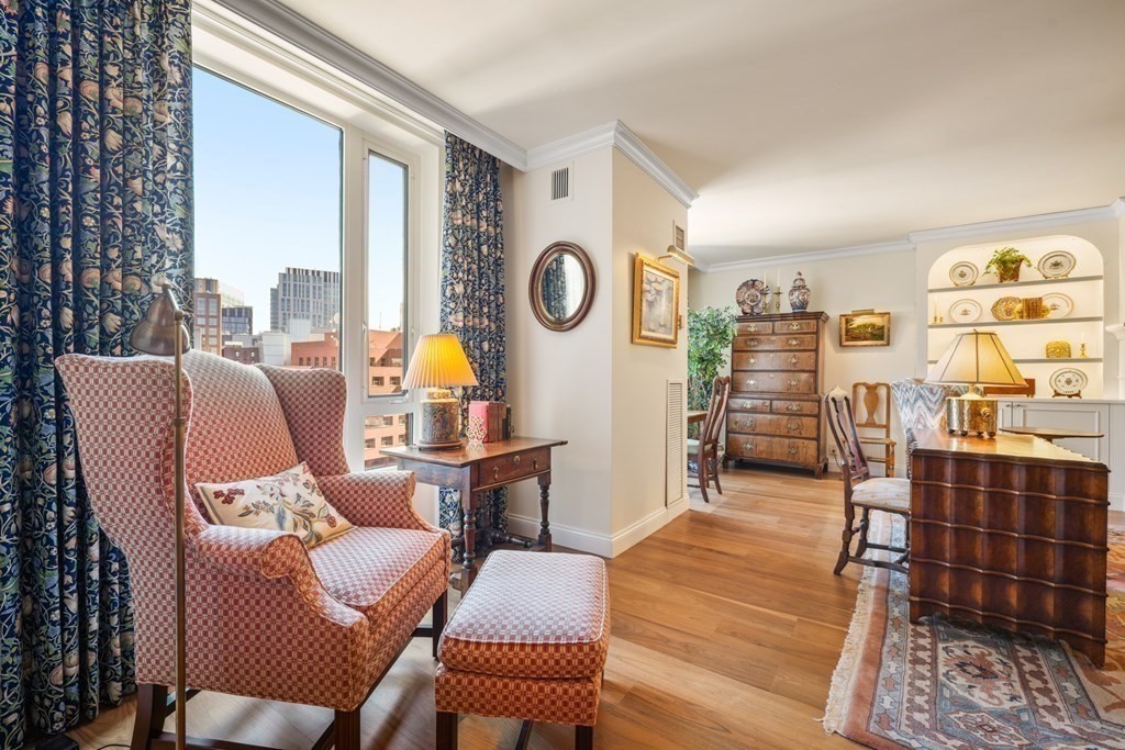 220 Boylston Street # 1108