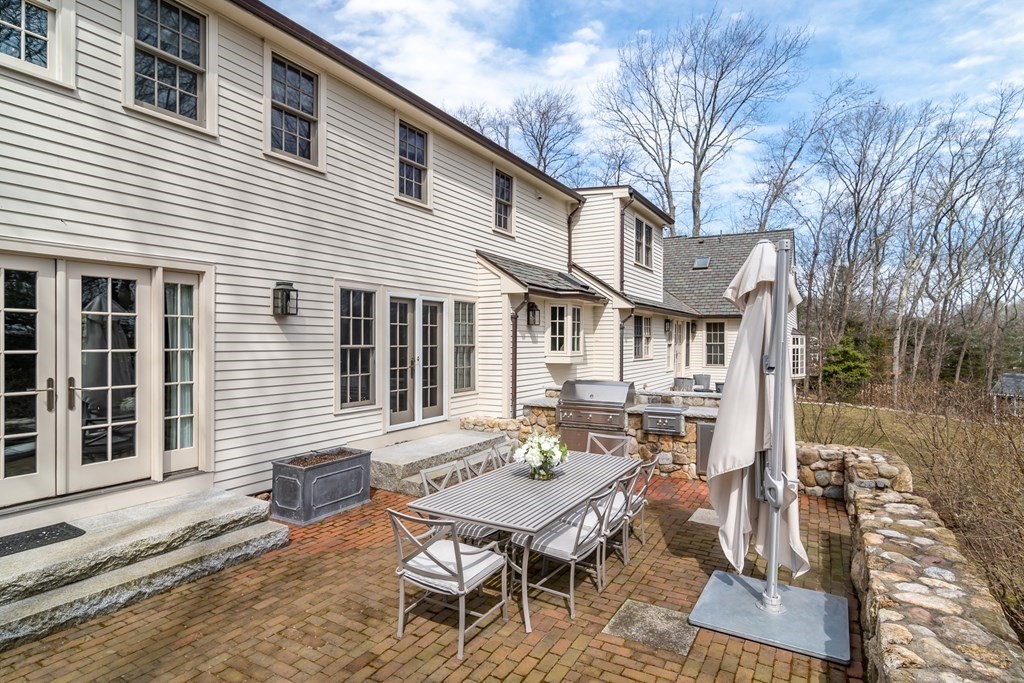 7 Appian Drive