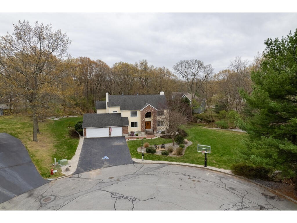 11 Yankee Lane
