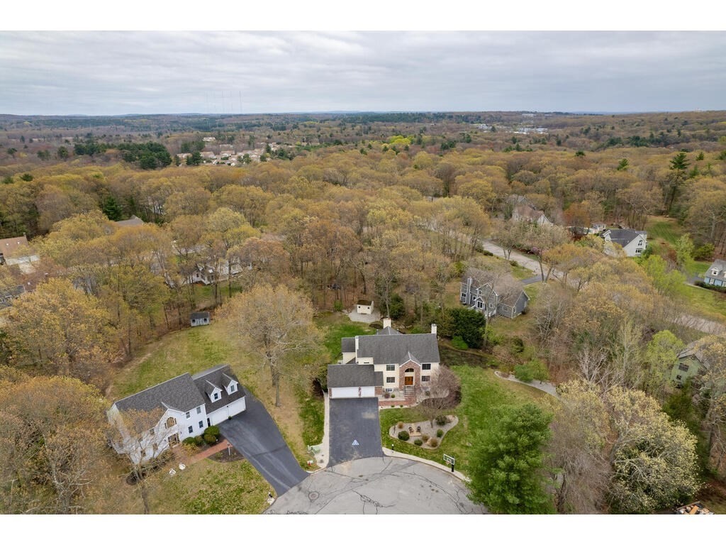 11 Yankee Lane