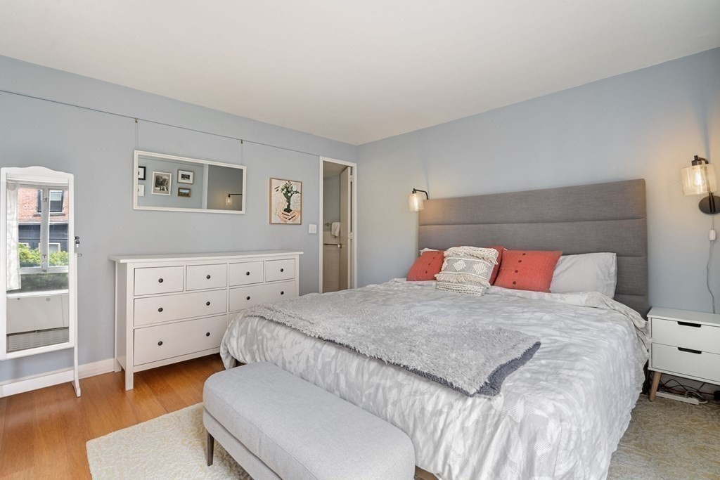 45 Longwood Avenue # 208