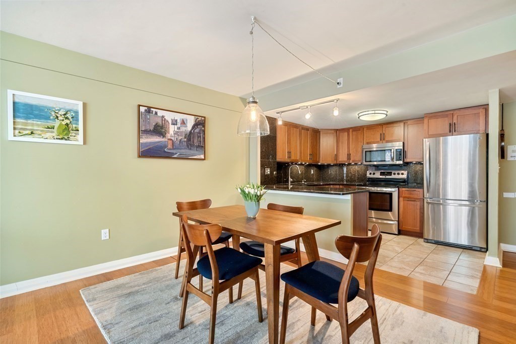45 Longwood Avenue # 208