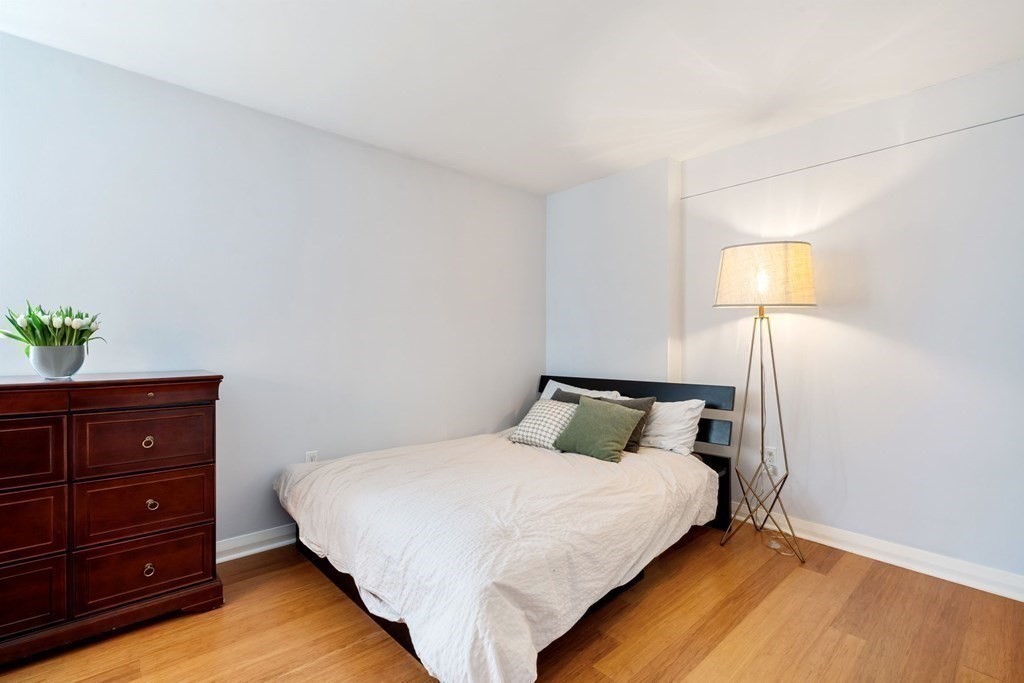 45 Longwood Avenue # 208