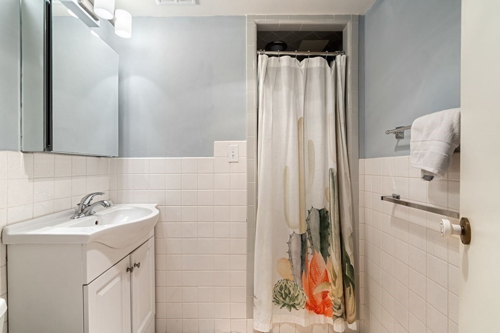 45 Longwood Avenue # 208