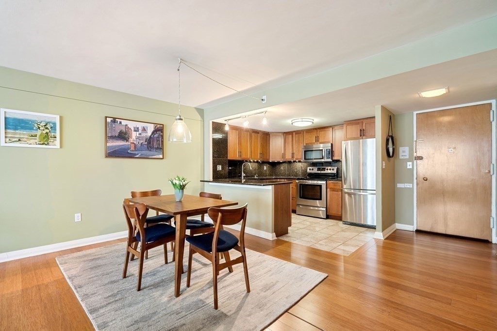 45 Longwood Avenue # 208