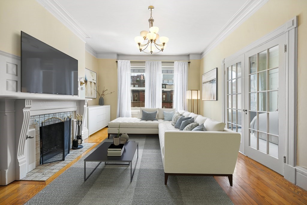 346 Beacon Street # 7