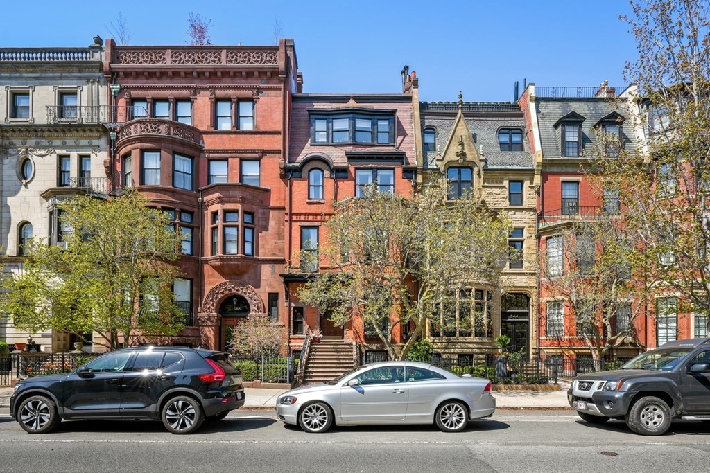 346 Beacon Street # 7