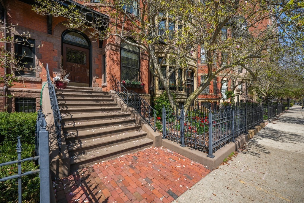 346 Beacon Street # 7