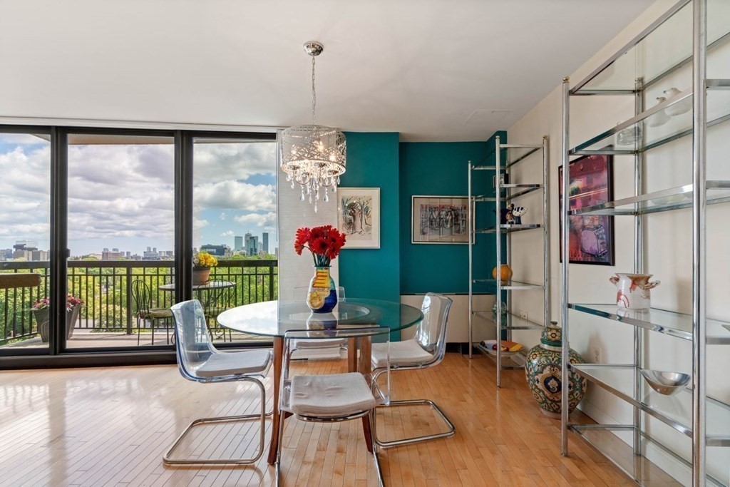 60 Longwood Avenue # 1007