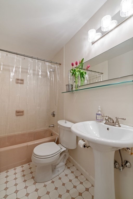 60 Longwood Avenue # 1007